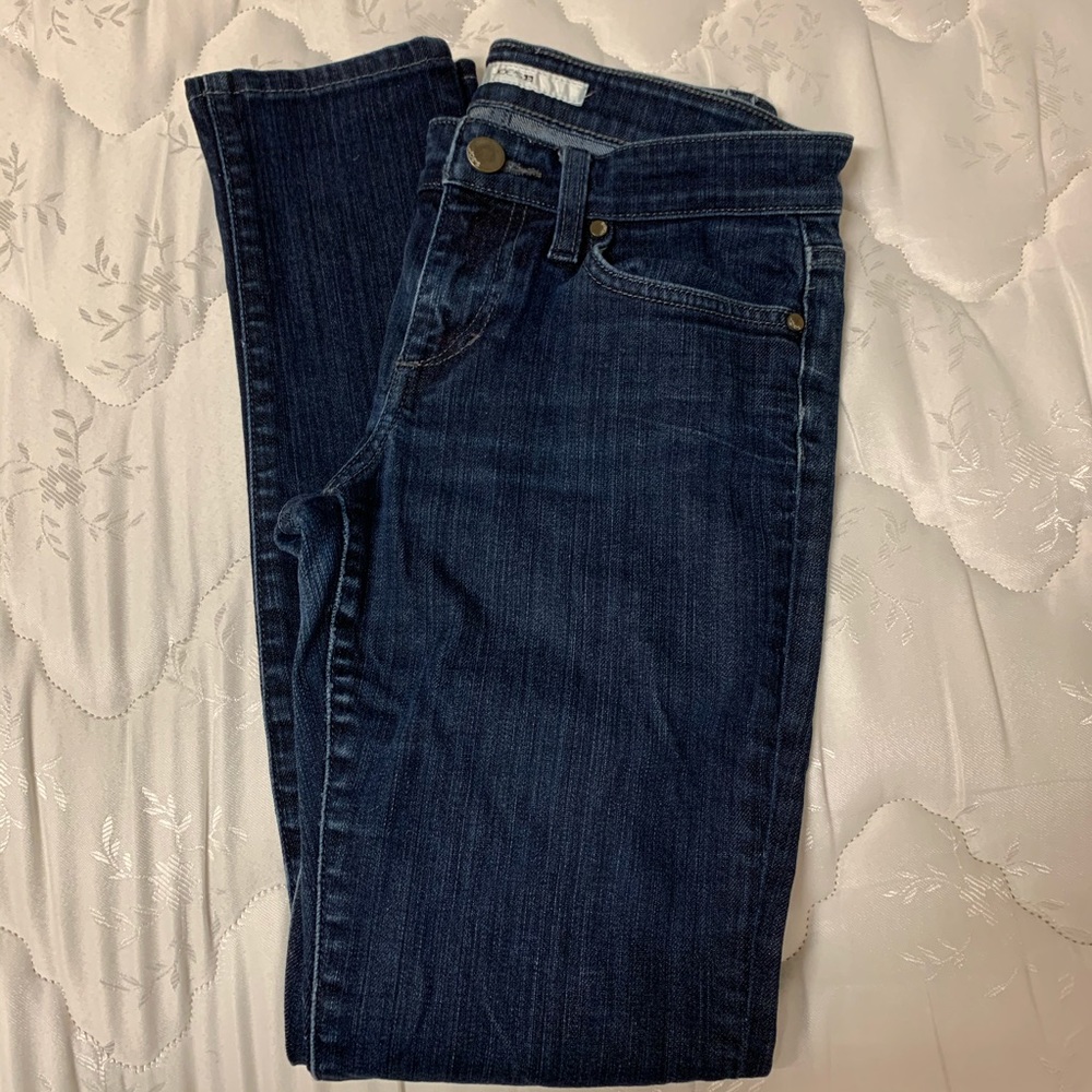 Joe’s Chlesea dark wash skinny jeans size 26